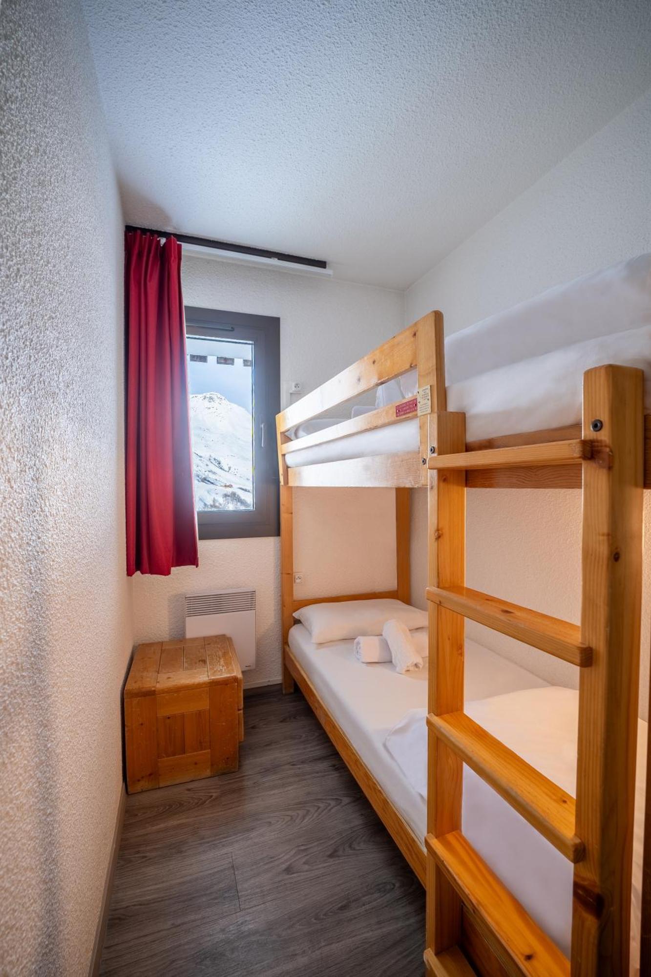 Azureva Les Menuires Aparthotel Saint-Martin-de-Belleville Exterior photo
