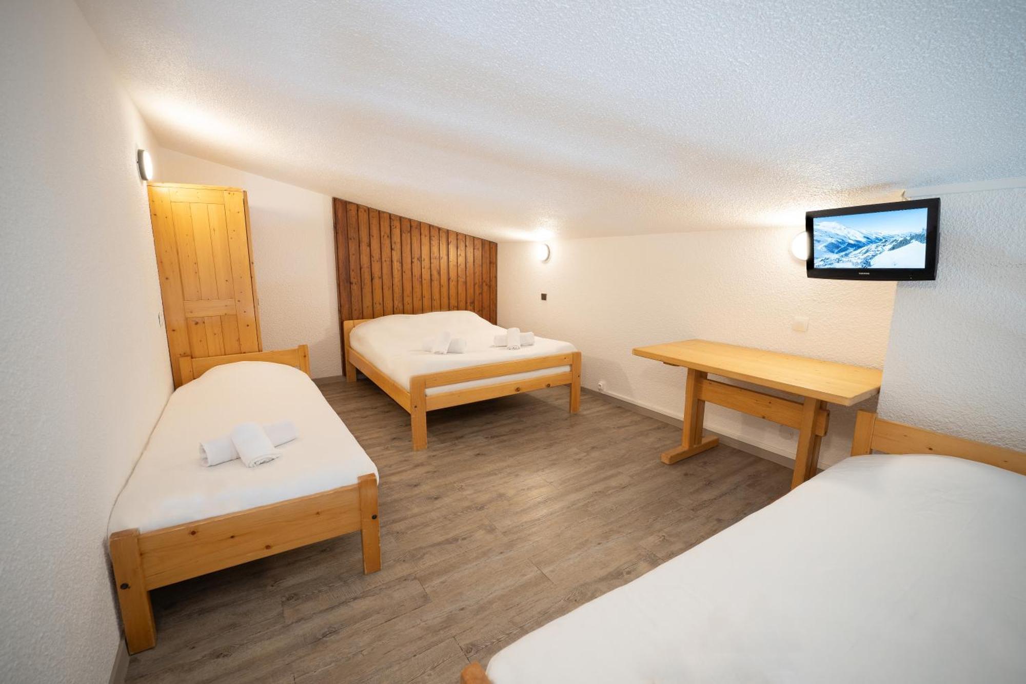 Azureva Les Menuires Aparthotel Saint-Martin-de-Belleville Exterior photo