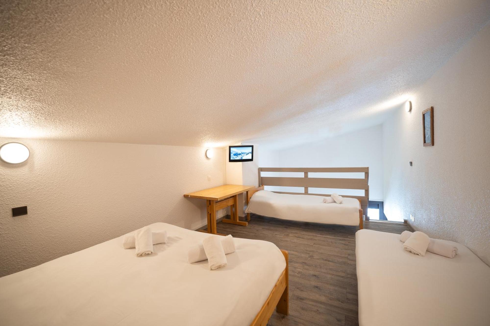 Azureva Les Menuires Aparthotel Saint-Martin-de-Belleville Exterior photo